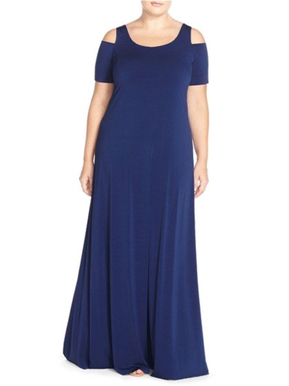 PLUS SIZE MAXI GOWN